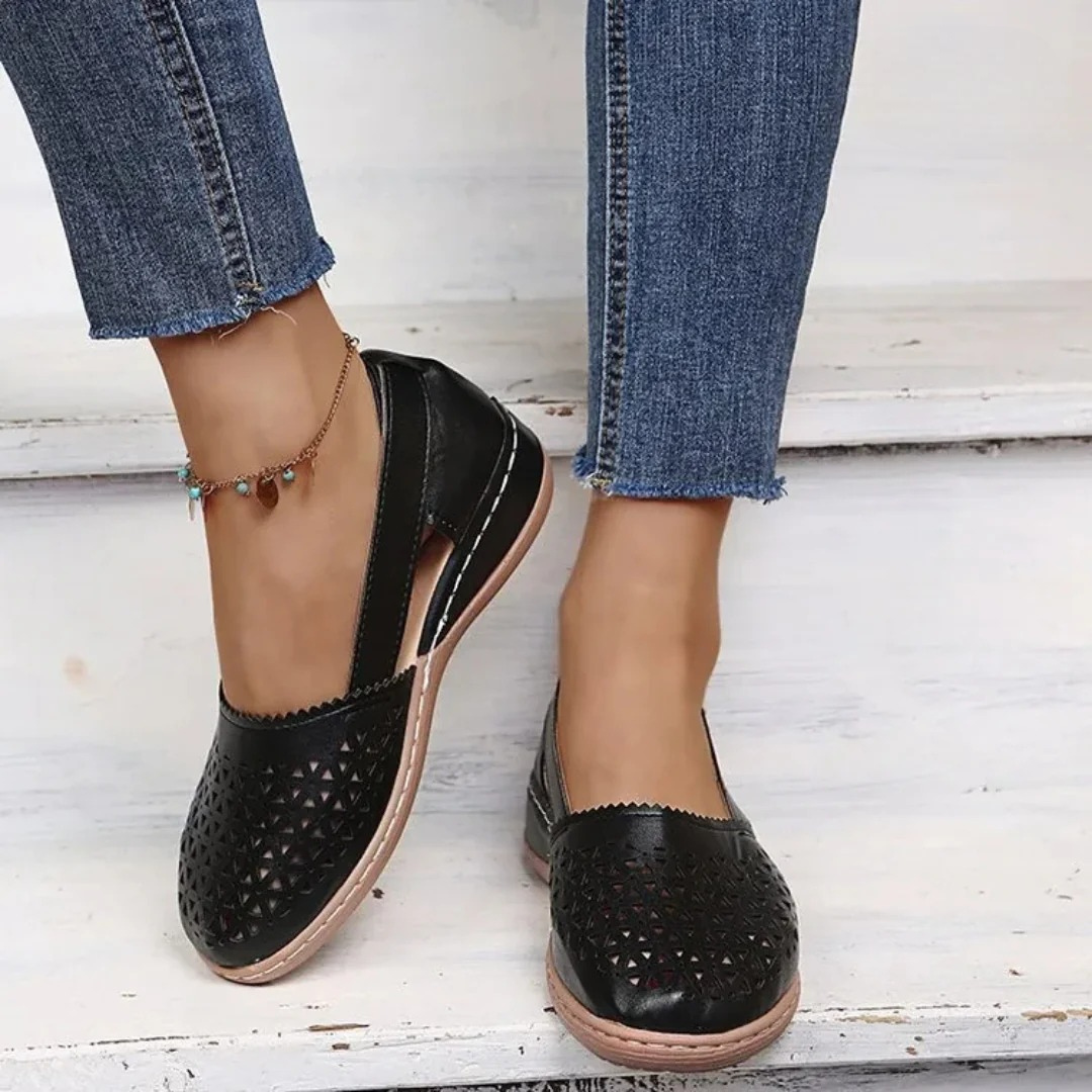 Nolwenn | Women’s Orthopedic Leather Shoes – Comfortable, Ergonomic Support, Breathable, Casual & Work Footwear