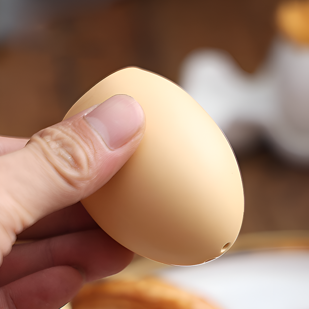 Eggory | Keramische eivormige kruidenflesjes met tandenstokerhouder – voedselveilig, compact