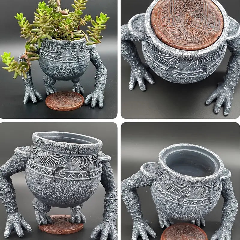 MightyCauldron | Karakter machtige krijger ijzeren vuist pot decor