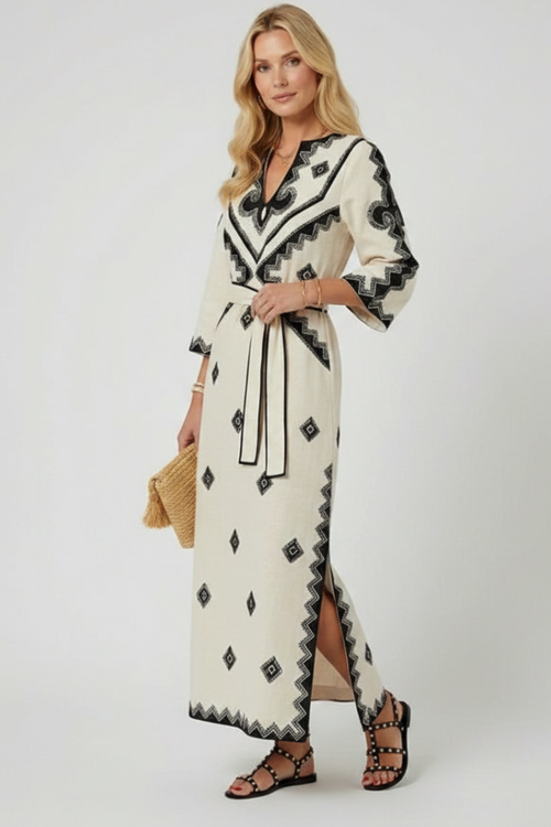 Auri | FlowSpirit kaftanjurk – met borduursels, V-hals en strik in de taille: zomerse maxi-jurk
