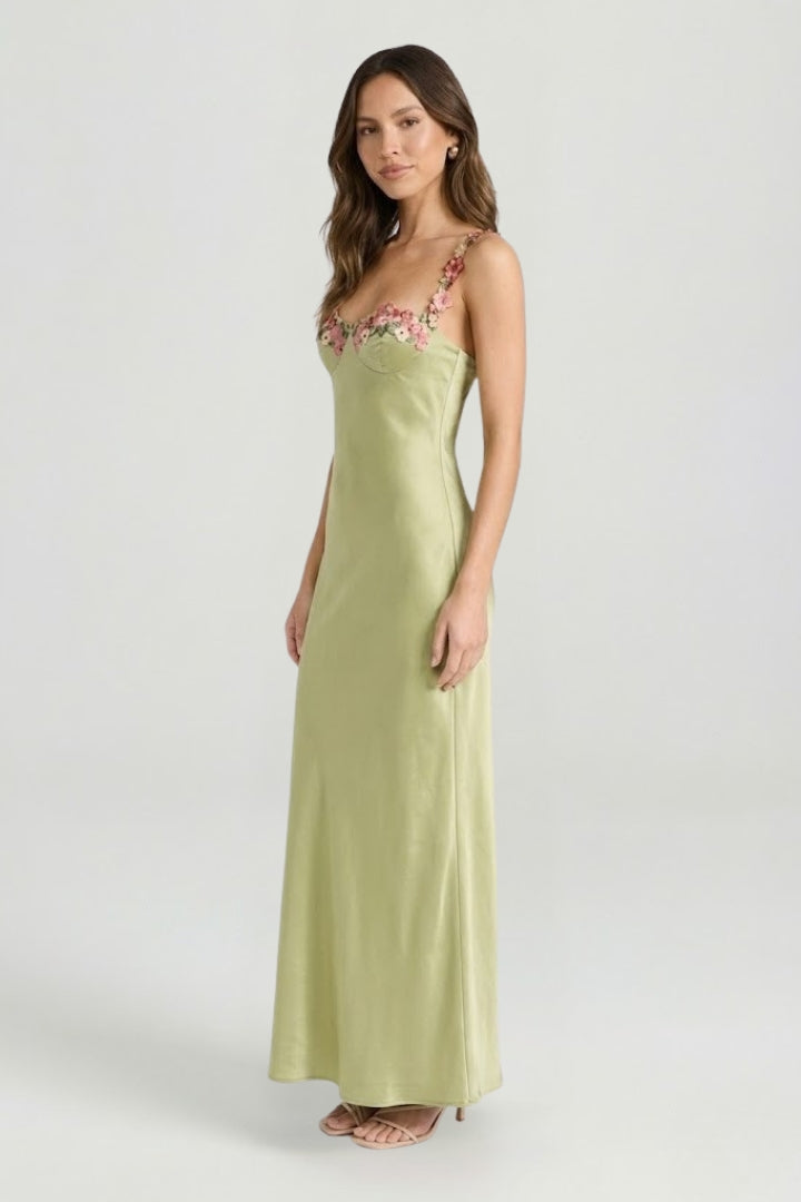 Cely | GardenGlow maxi-jurk – mouwloze avondjurk met bloemenborduursels