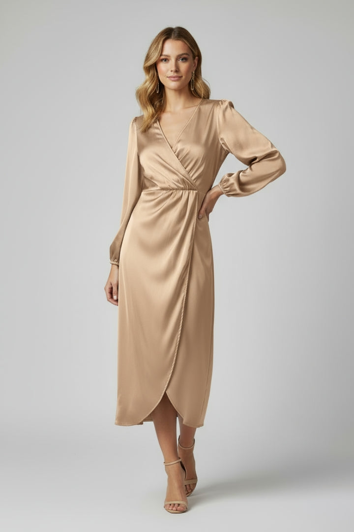 Caia | Midi-jurk met gestroomlijnde elegantie – Diepe V-hals, overslagmodel, lange mouwen