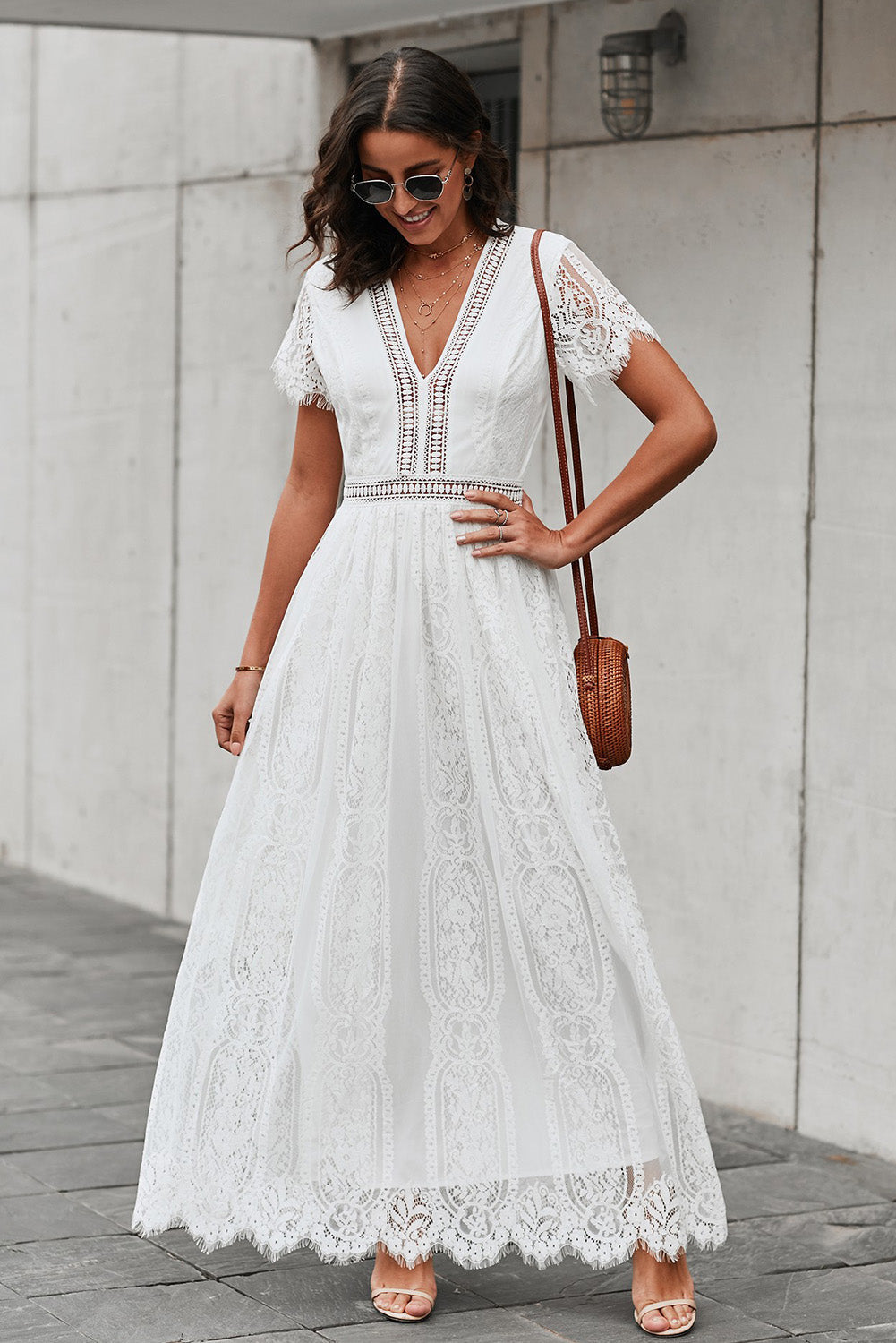 Elyvra | Witte kanten maxi-jurk voor dames – V-hals, korte mouwen, elegant