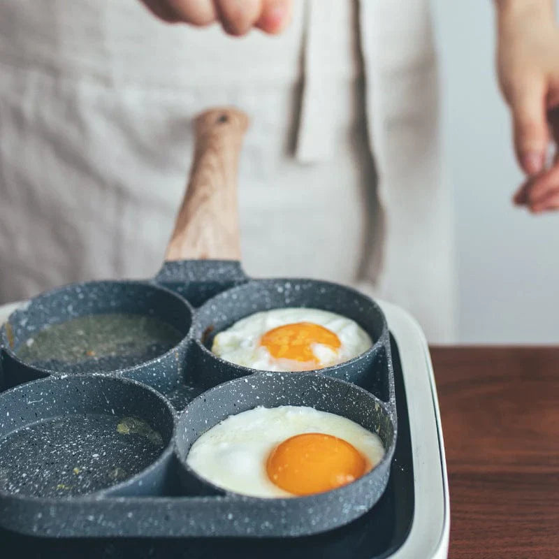 QuadFry | Braadpan met vier gaten en antiaanbaklaag voor perfect gekookte maaltijden