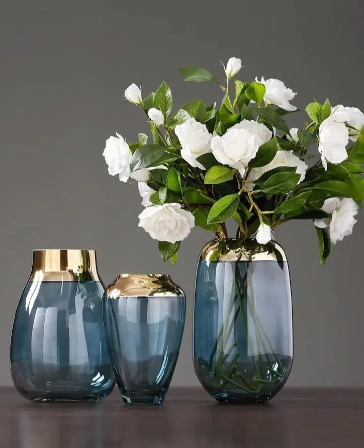 Glacior | Luxe glazen bloemenvaas met gouden accenten - Modern & decoratief woondecor