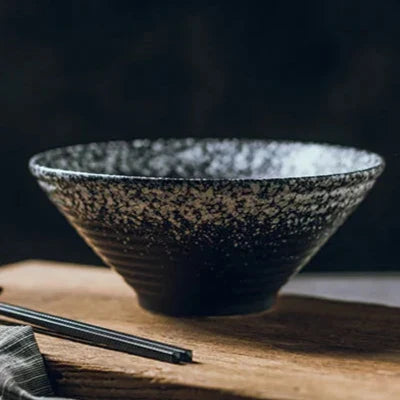 RakuBowl | Handgemaakte Japanse keramische ramenkom – authentieke ambachtelijke afwerking, rustiek steengoed