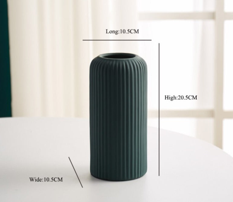 NordicLoom | Elegante Keramik Blumenvase mit Streifenmuster - Moderne Wohndekoration