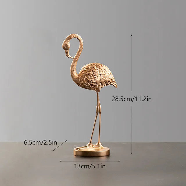 GoldenPlume | Gouden Flamingo Standbeeld - Luxe Tropische Woondecoratie & Elegant Beeldhouwwerk