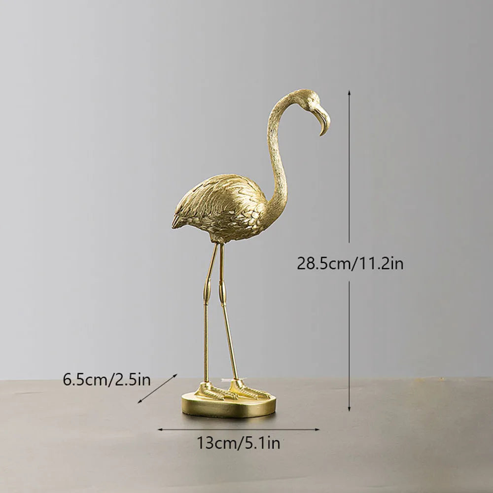 GoldenPlume | Gouden Flamingo Standbeeld - Luxe Tropische Woondecoratie & Elegant Beeldhouwwerk
