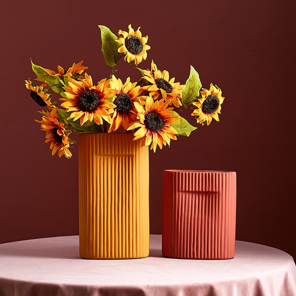 NordicLoom | Elegante Keramik Blumenvase mit Streifenmuster - Moderne Wohndekoration