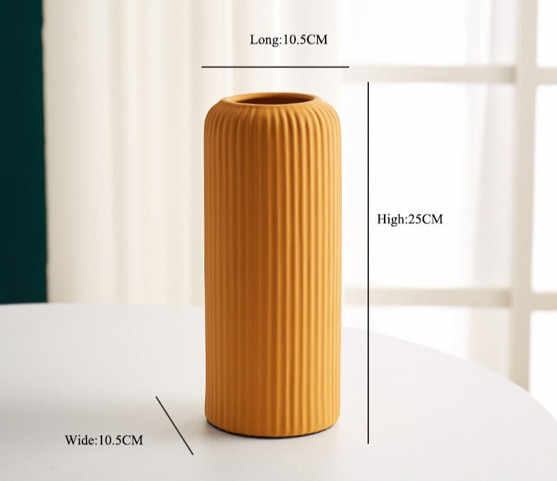 NordicLoom | Elegante Keramik Blumenvase mit Streifenmuster - Moderne Wohndekoration