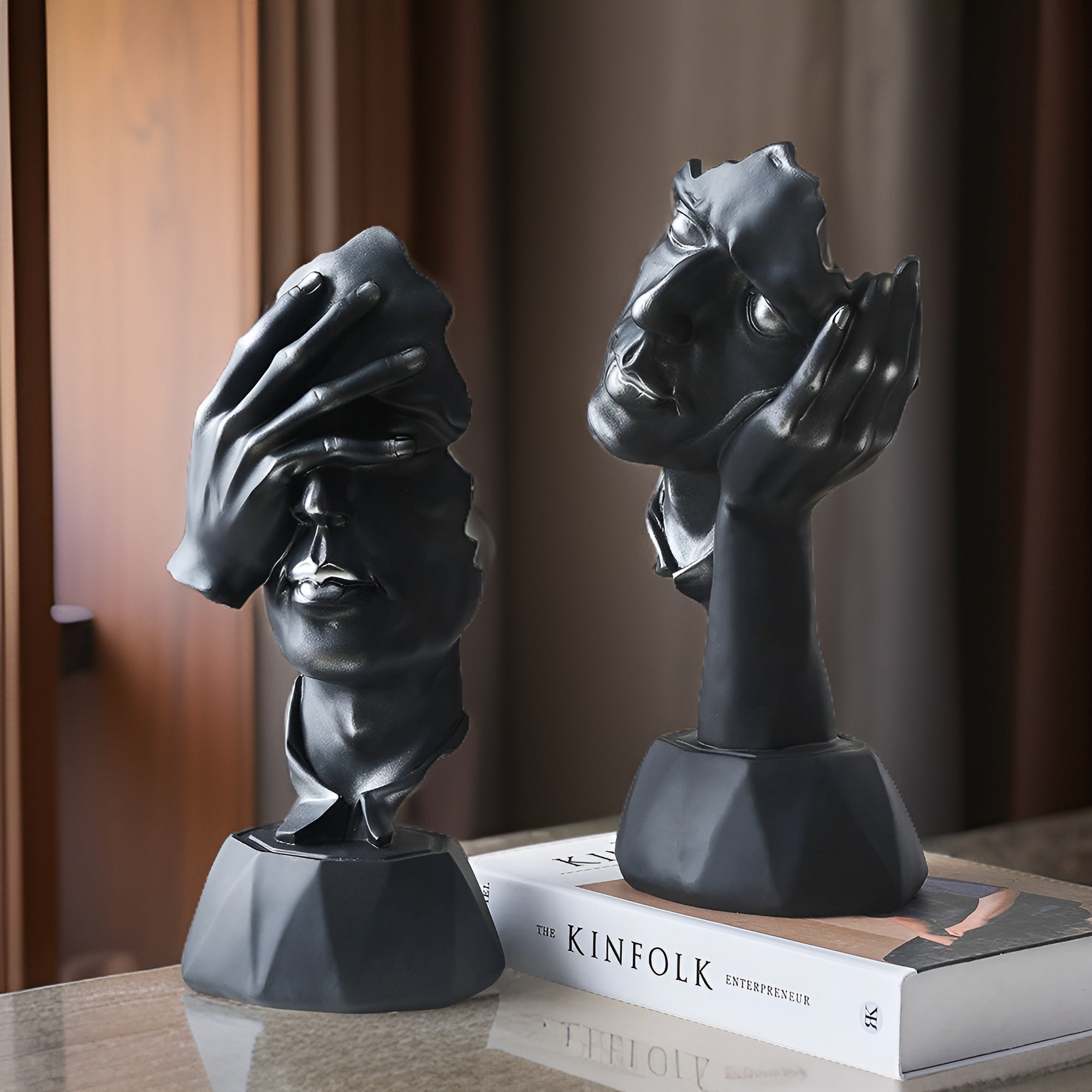 SculptVisage | Abstract gezichtssculptuur – Modern creatief beeld van hars, artistiek accent voor uw interieur
