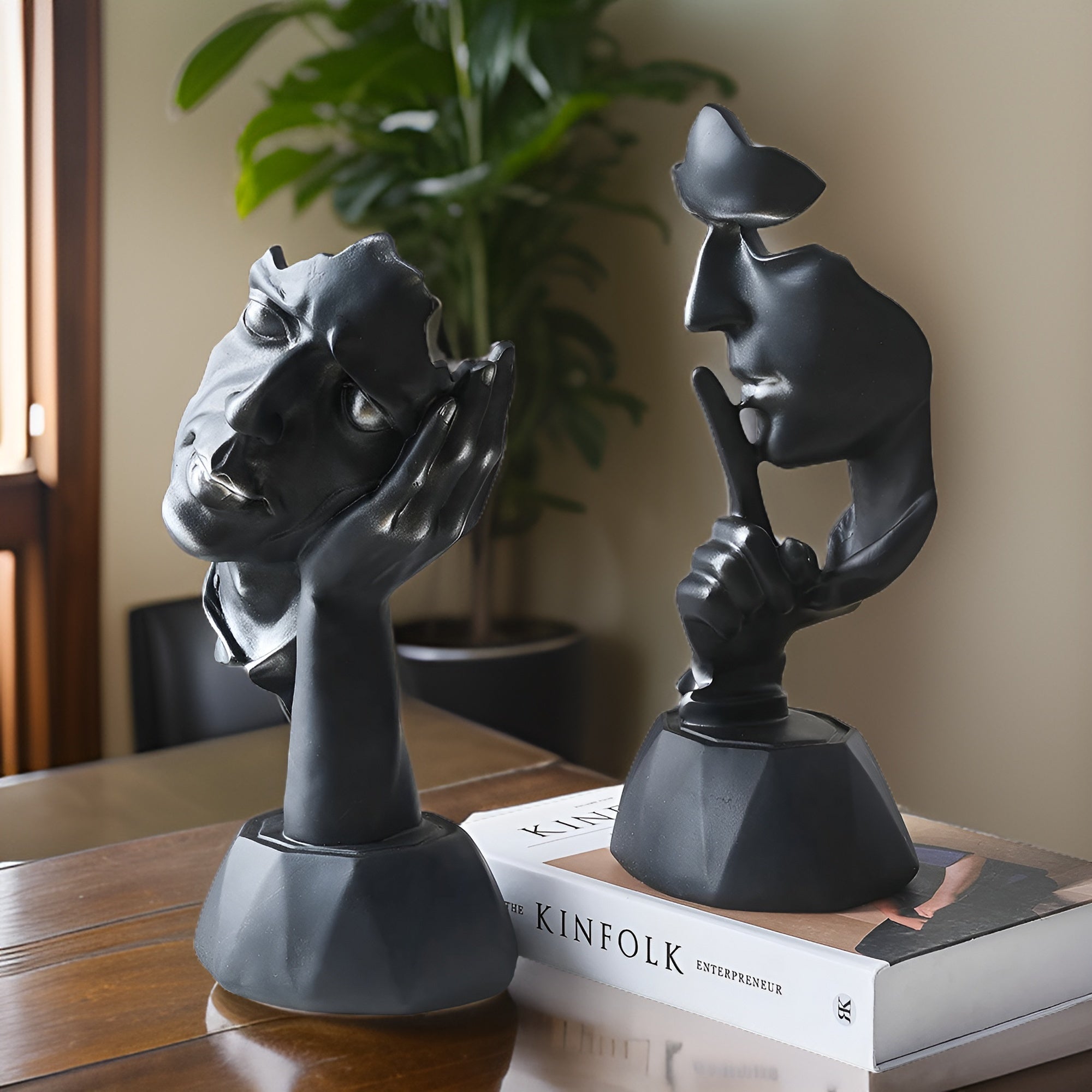 SculptVisage | Abstract gezichtssculptuur – Modern creatief beeld van hars, artistiek accent voor uw interieur