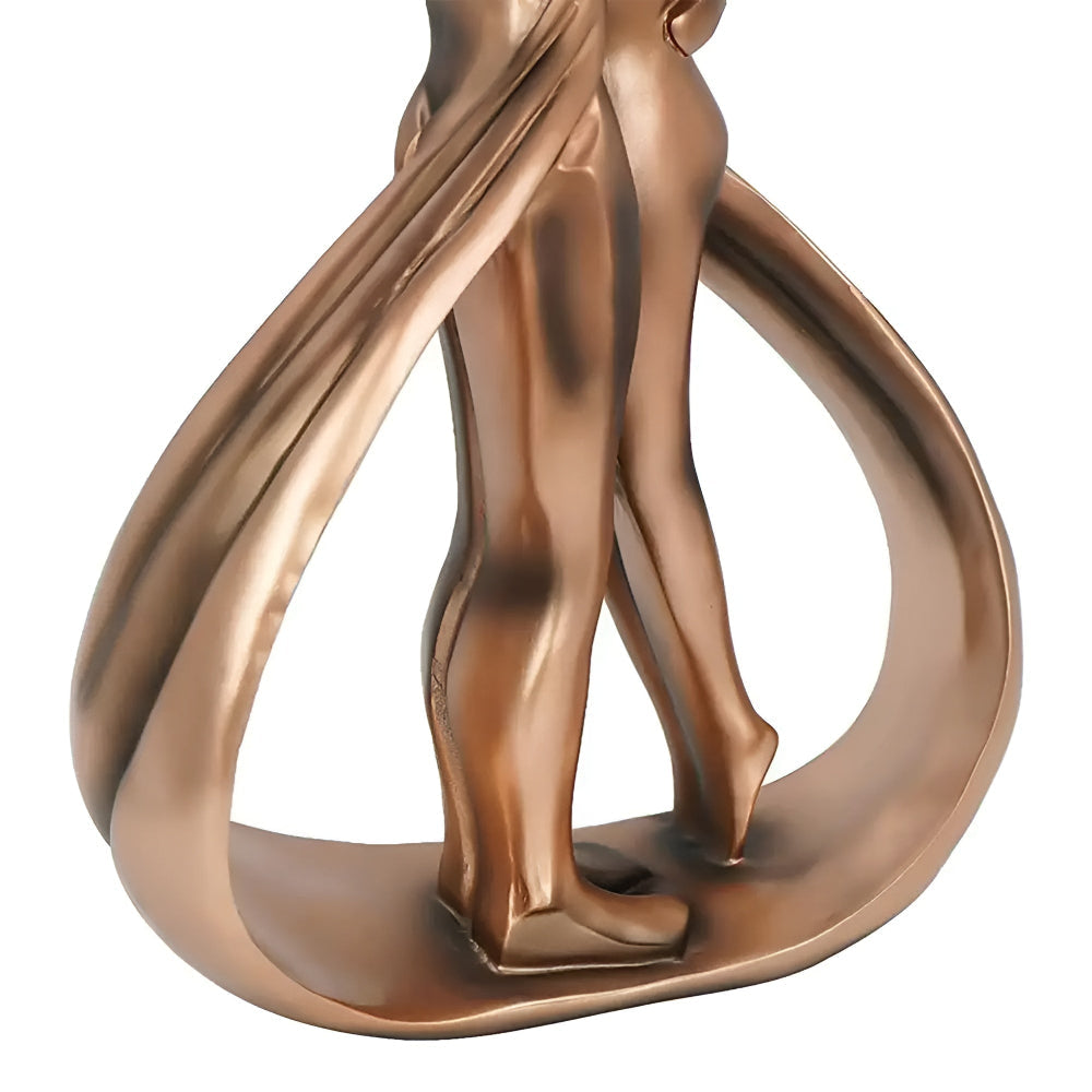 Kissence | Liefdessculptuur van kussend paar – Artistiek beeldje van hars, romantische woondecoratie