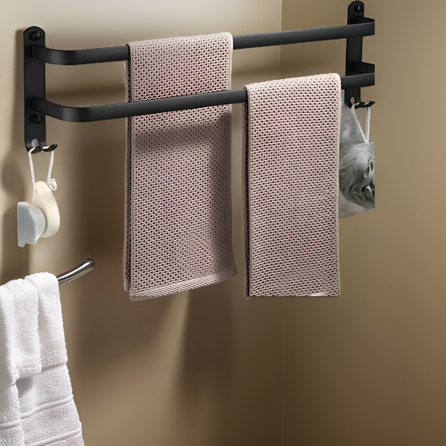 HangEase | 3-laags ruimtebesparende wandhanddoekhouder - aluminium badkamer organizer