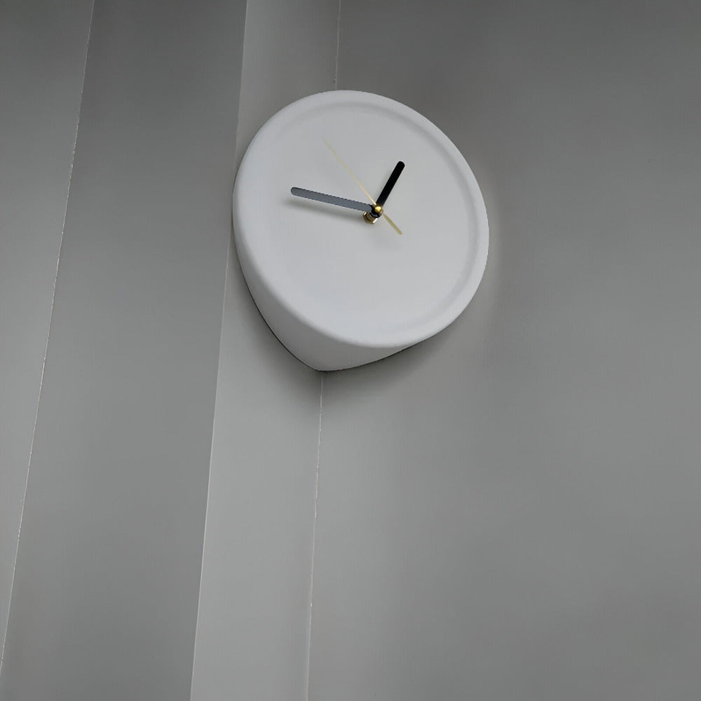 EdgeTime | Moderne hoekklok van 30 cm – Stille, strakke wanddecoratie voor woonkamer en slaapkamer