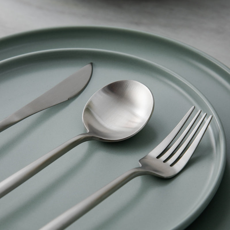 Finix | Minimalistische bestekset van roestvrij staal - Modern bestek voor de eetkamer, elegant tafelgerei