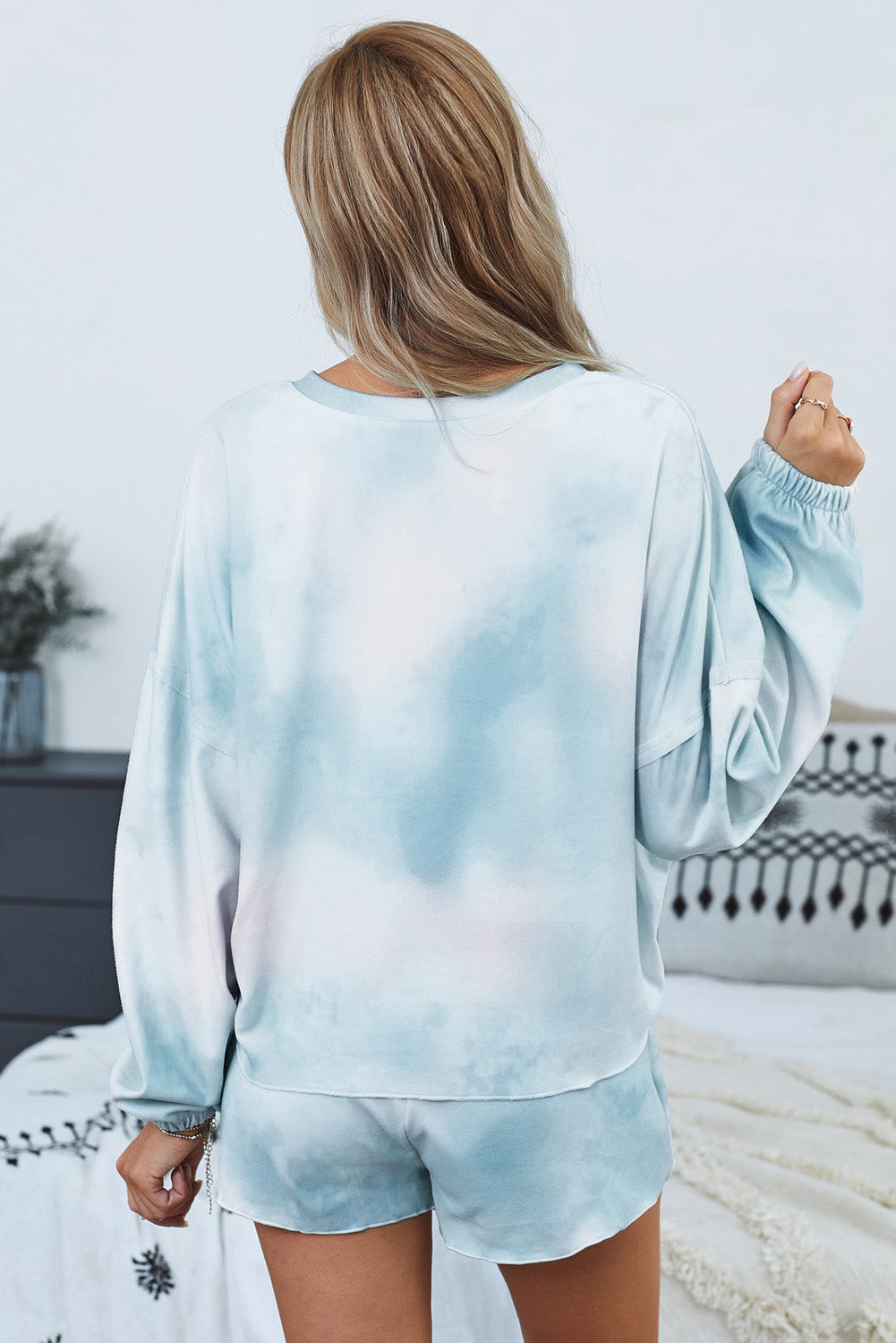 Myvessa | Lichtblauwe tie-dye gebreide loungewear-set voor dames – Top met lange mouwen