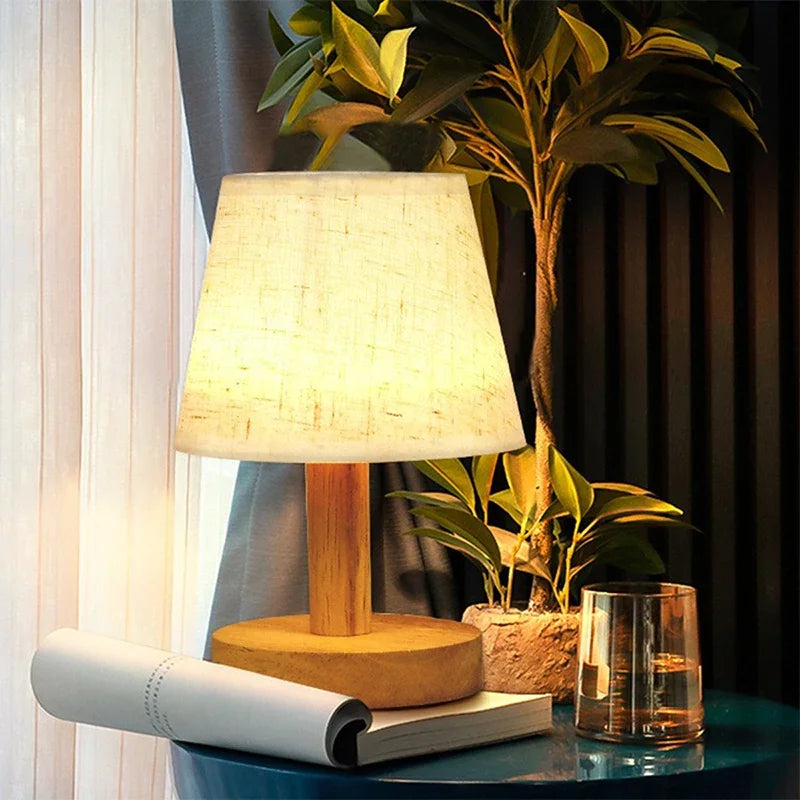 SoftGlow | Klassieke stoffen tafellamp - LED USB nachtlamp voor slaapkamer en woonkamer