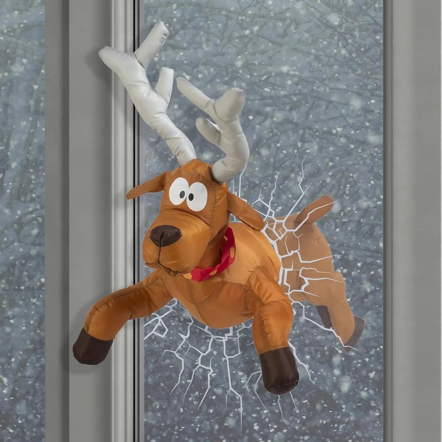ClausCrash | Grappige kerstman-crash-raamsticker – Realistisch en interactief