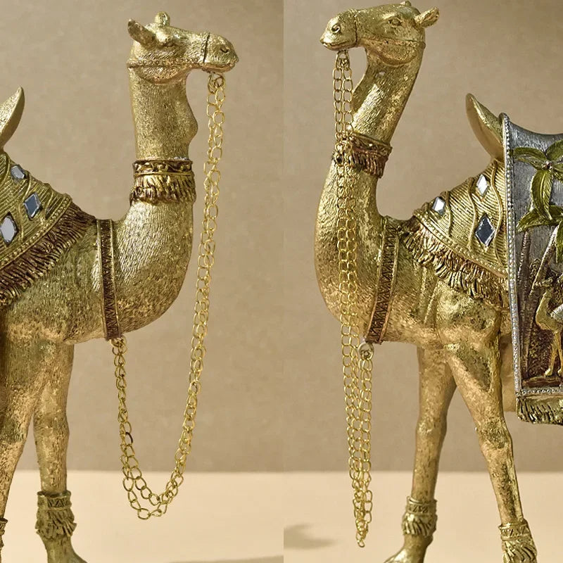 RegalCamel | Gouden Kamelenbeeldje - Elegant Harsbeeldje, Luxe Woondecoratie, Arabisch Stijlaccent