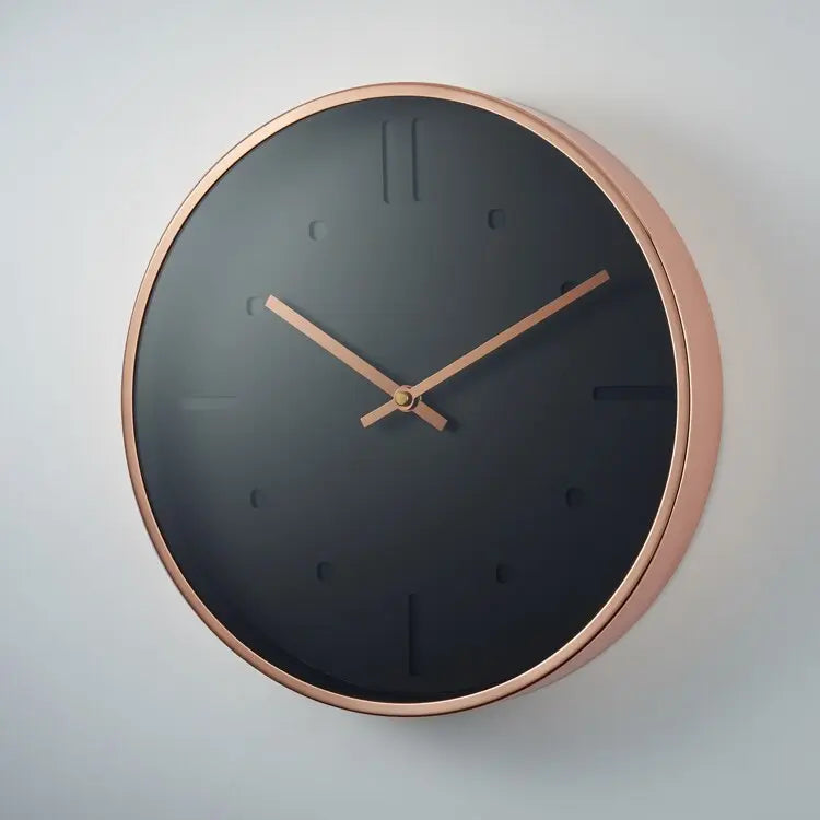 MidnightTick | Elegante wandklok in zwart en roségoud -Modern ontwerp voor thuisdecoratie