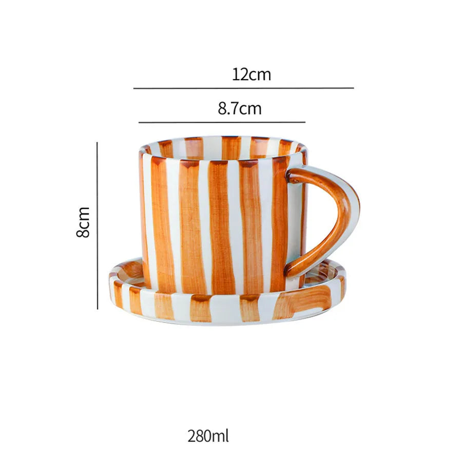 LineaCup | Handgeschilderde gestreepte koffie kop en schotel set – 280 ml keramische mokset met schotel