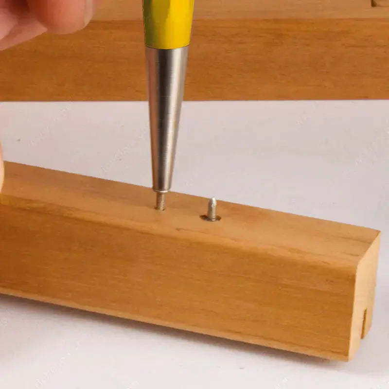 CleanPin | Niet-markerende plintnagels - 100 stuks heavy duty zink-gecoate afwerknagels voor plinten