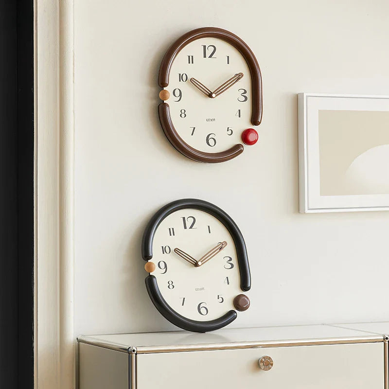 EvoClock | Moderne Minimalistische Wandklok - Elegant Licht Luxe Ontwerp, Stille Quartz Beweging