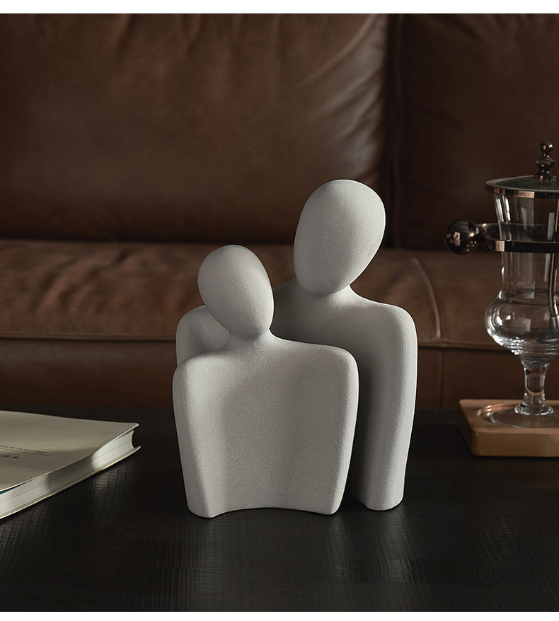 HearthlyLove | Keramisch beeldhouwwerk – Abstract liefdesbeeldje, elegante woondecoratie en cadeau