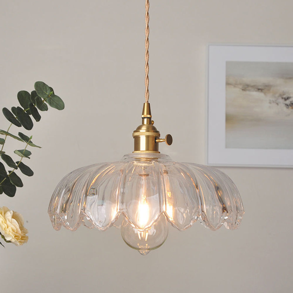 Chrysalis | Vintage Bloemen Hanglamp - Elegante Verlichting voor Retro en Hedendaagse Ruimtes