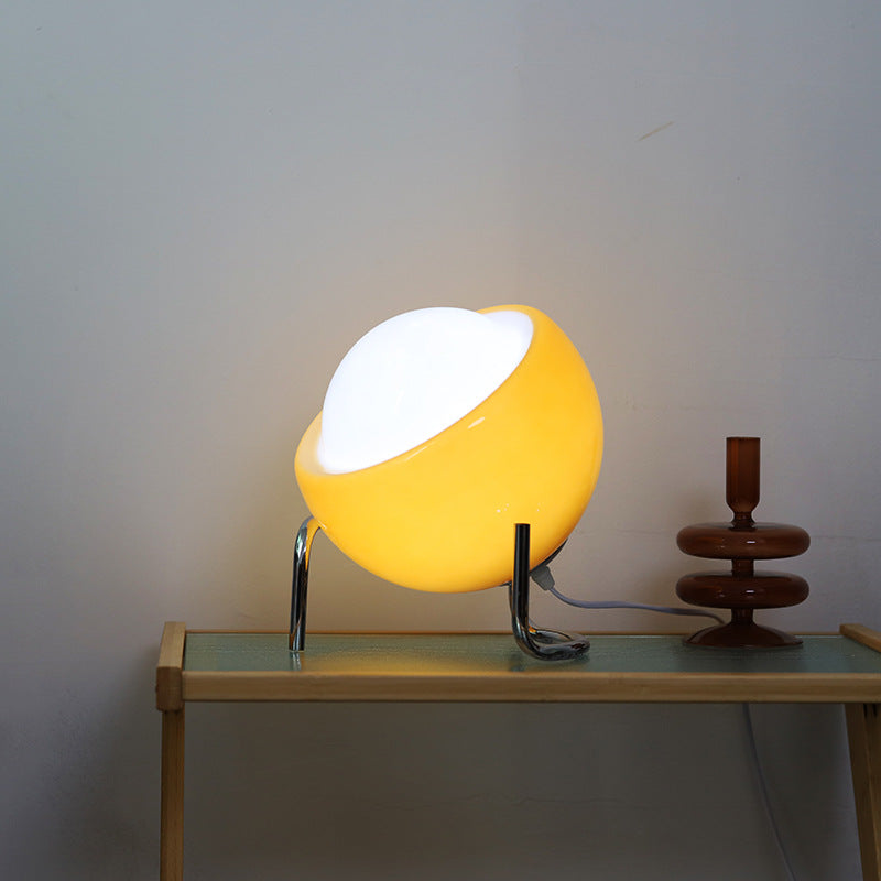 Lampora | Retro Dome Table Lamp - Vintage Indoor Lighting - Bauhaus Style, Medieval-Inspired