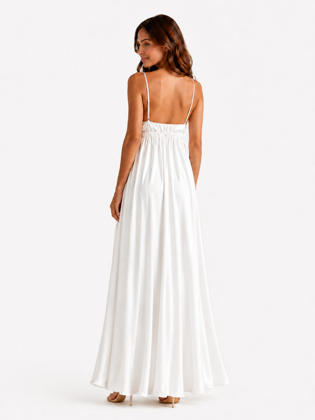Verina | Zomerse maxi-jurk voor dames – Witte, soepel vallende, elegante jurk met open rug