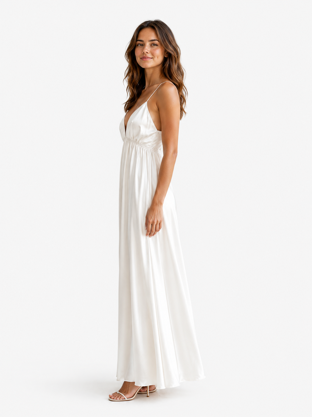 Verina | Zomerse maxi-jurk voor dames – Witte, soepel vallende, elegante jurk met open rug
