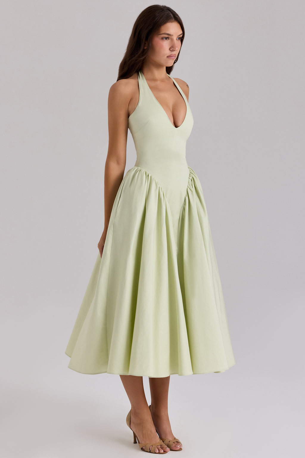 Amaris | Zomerse midijurk voor dames – Elegante, mouwloze halterjurk