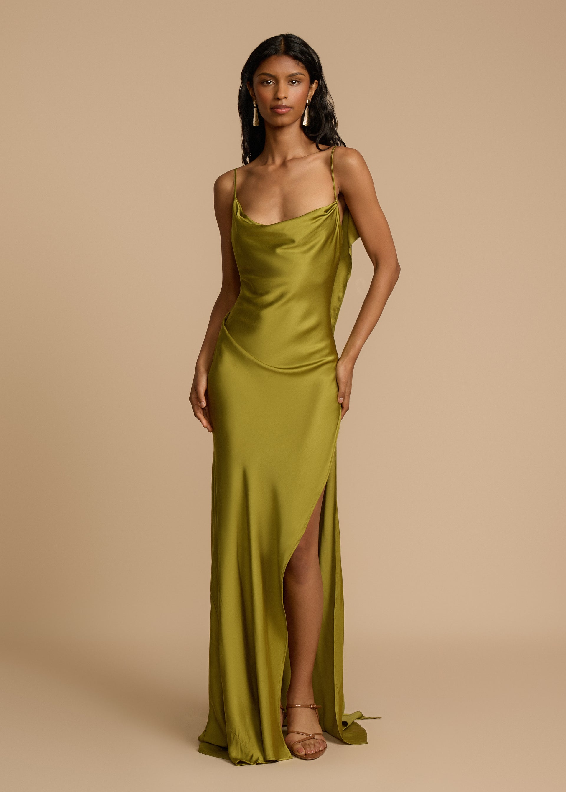 Peni | Elegante satijnen midijurk voor dames – Zijdezachte feest- en avondjurk