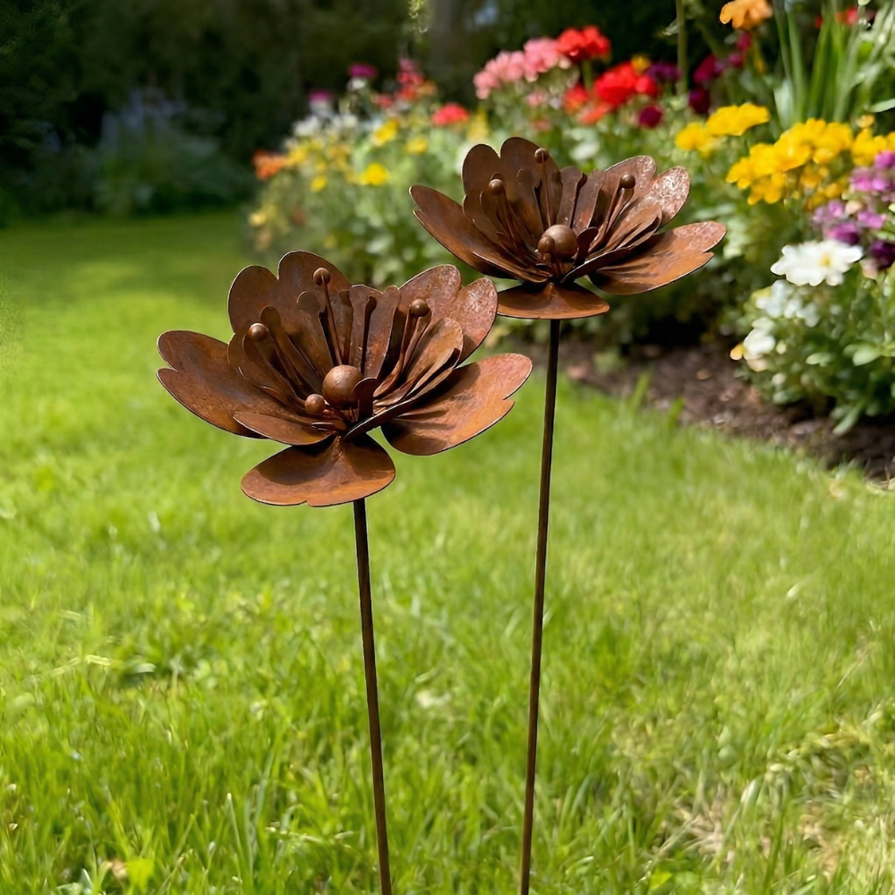 RustBlossom | Rustieke Tuinsteker met Roestige Metalen Bloem & Theelicht, Buiten Tuindecoratie