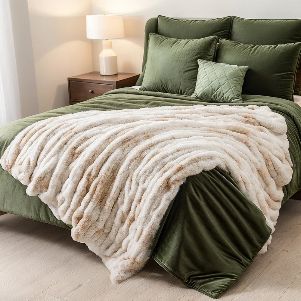 Velvish | Luxe Faux Konijnenbont Deken - Zacht Pluche Decoratief Dekbed en Beddeken, Knusse Winterwarmte