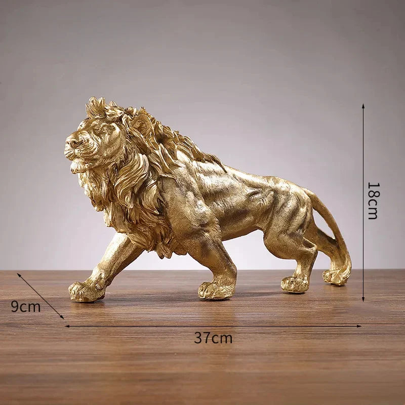 RoyalPride | Gouden leeuw sculptuur - symbool van moed en kracht, decoratieve kunst