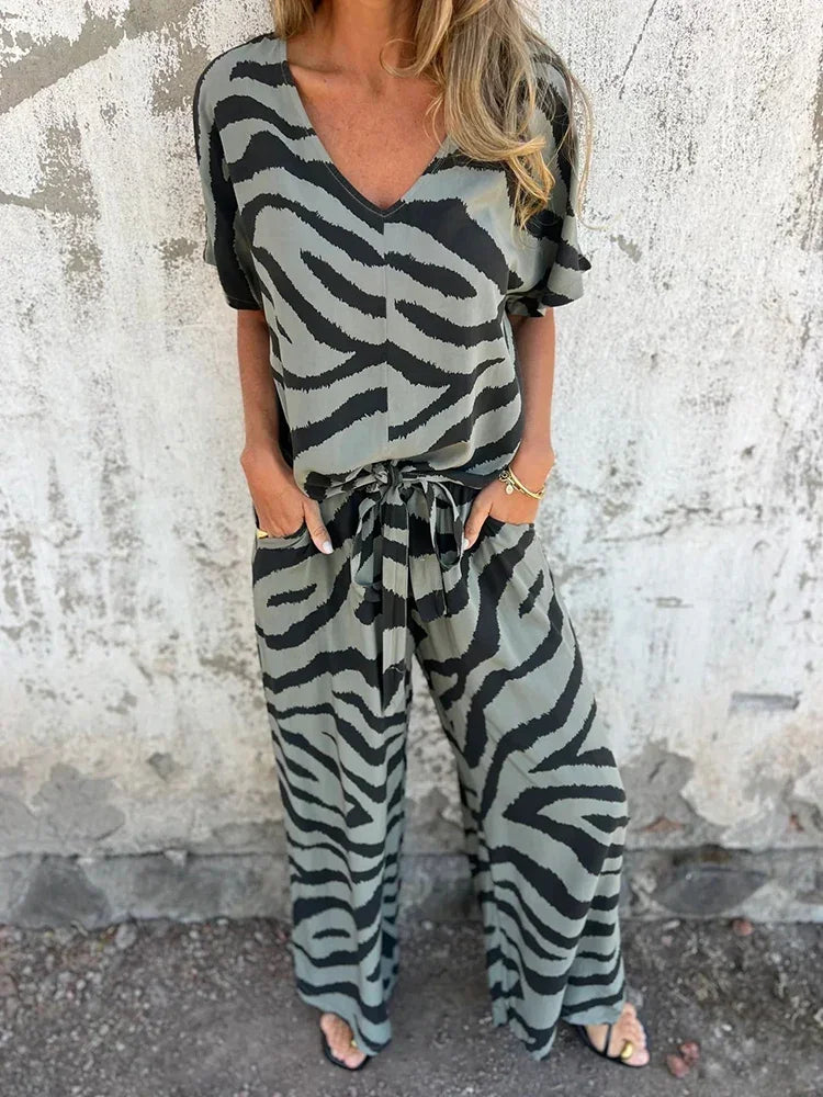Lyra | Dames 2-Delige Set  – V-Hals Top & Wijde Broek, Casual Chic Outfit