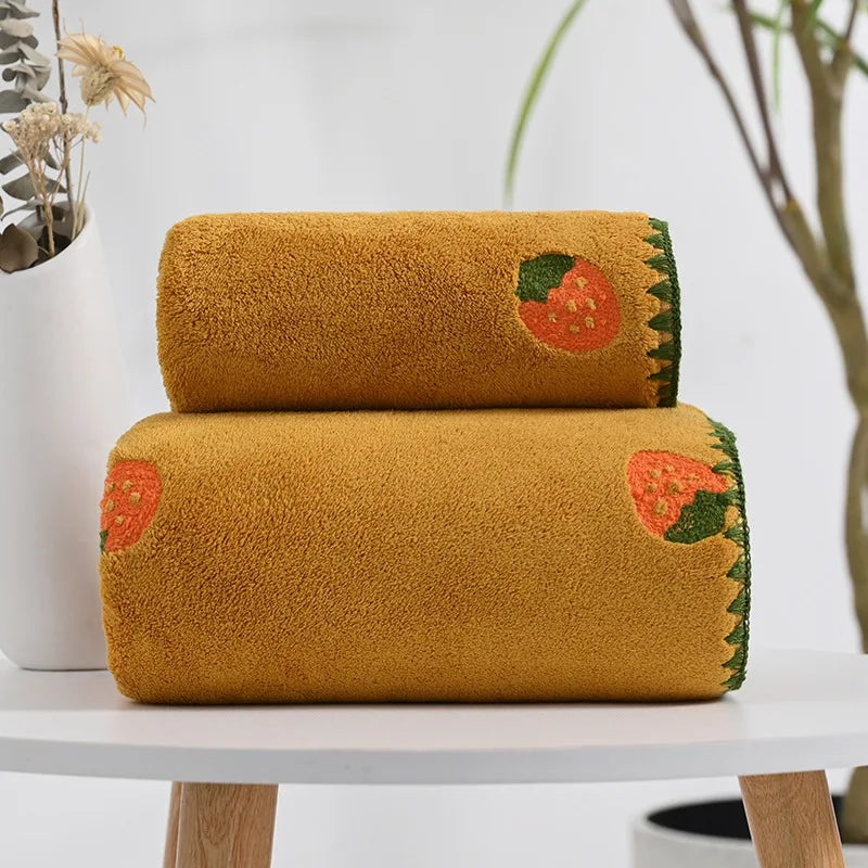 TropiTowel | Kleurrijke geborduurde katoenen handdoek - fruitmotief, zacht, absorberend, decoratieve handdoek