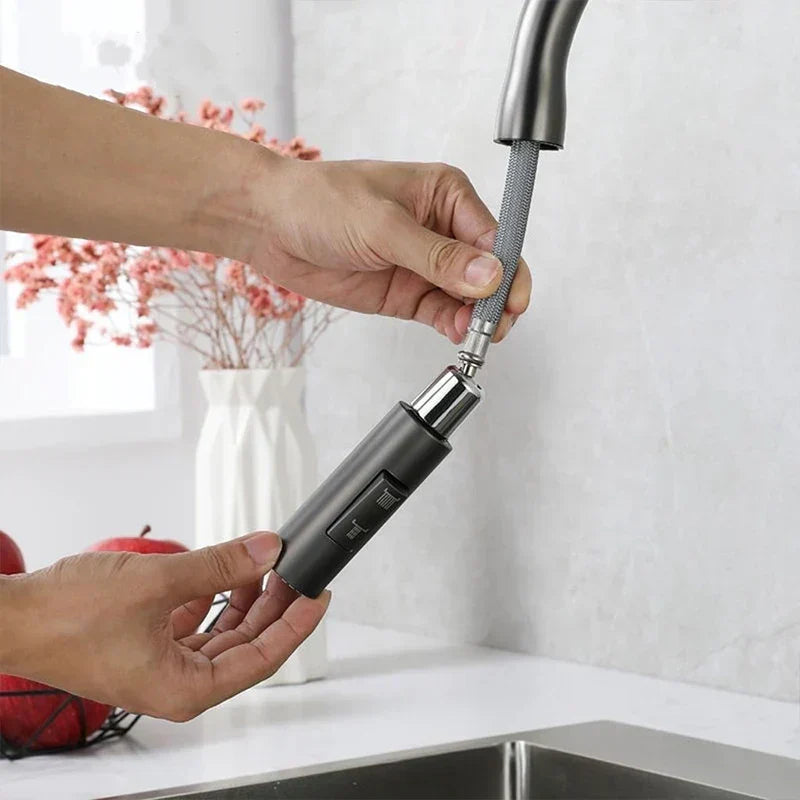 AquaStretch | Strakke uittrekbare keukenkraan met intrekbare handdouche – dubbele straal en flexibel ontwerp