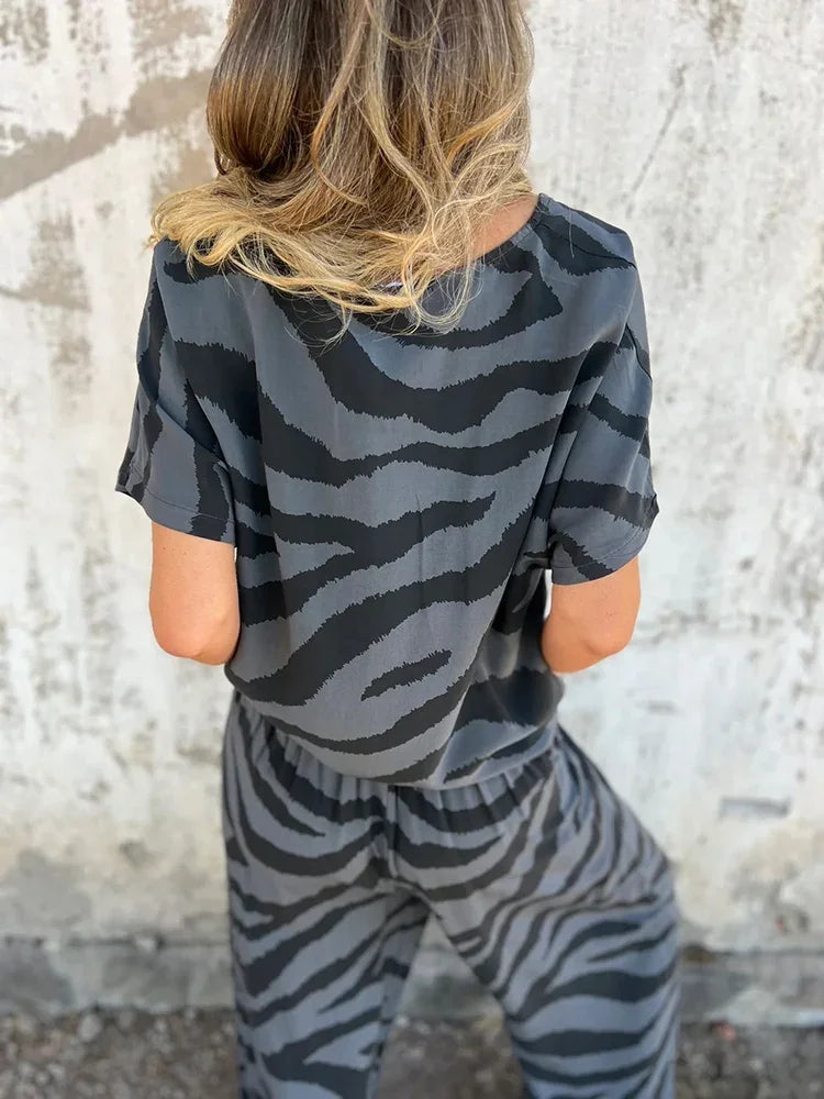 Lyra | Dames 2-Delige Set  – V-Hals Top & Wijde Broek, Casual Chic Outfit