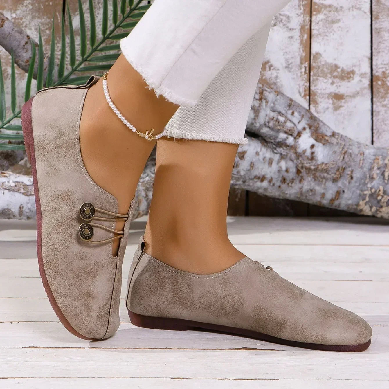 Evania | Dames Suède Instappers – Chique Comfortabele Platte Schoenen voor Casual Draagmomenten