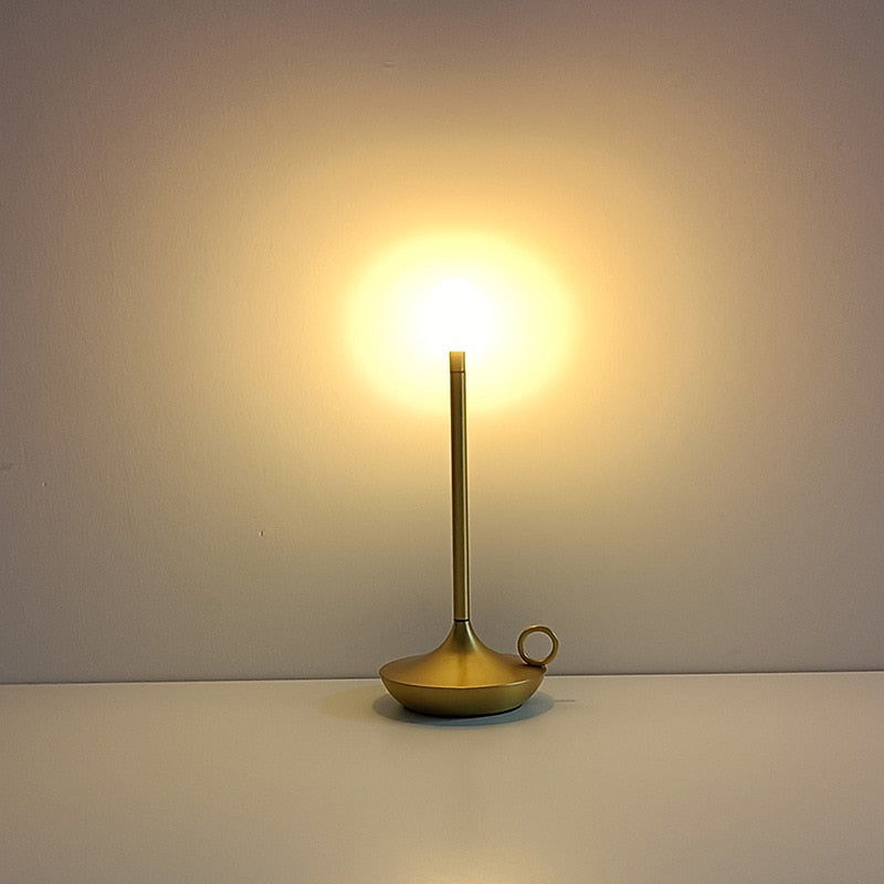 TimelessCandle | Antieke stijl moderne kaarslamp