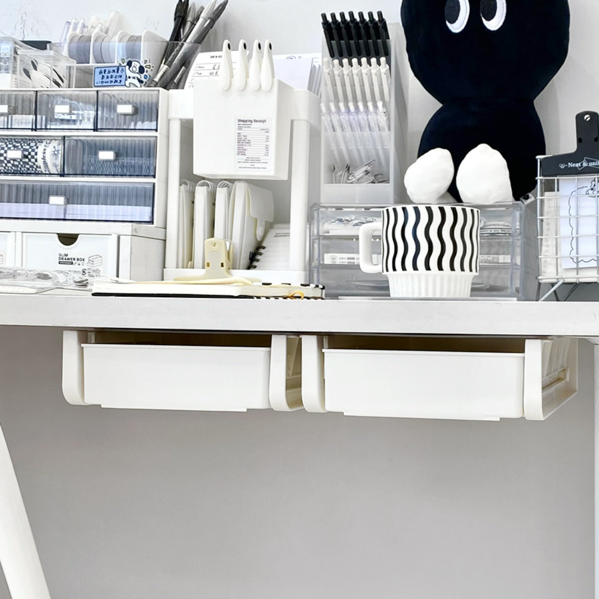 DeskNest | Verborgen schuiflade onder het bureau – Compacte opbergoplossing voor kantoor- en werkplekbenodigdheden