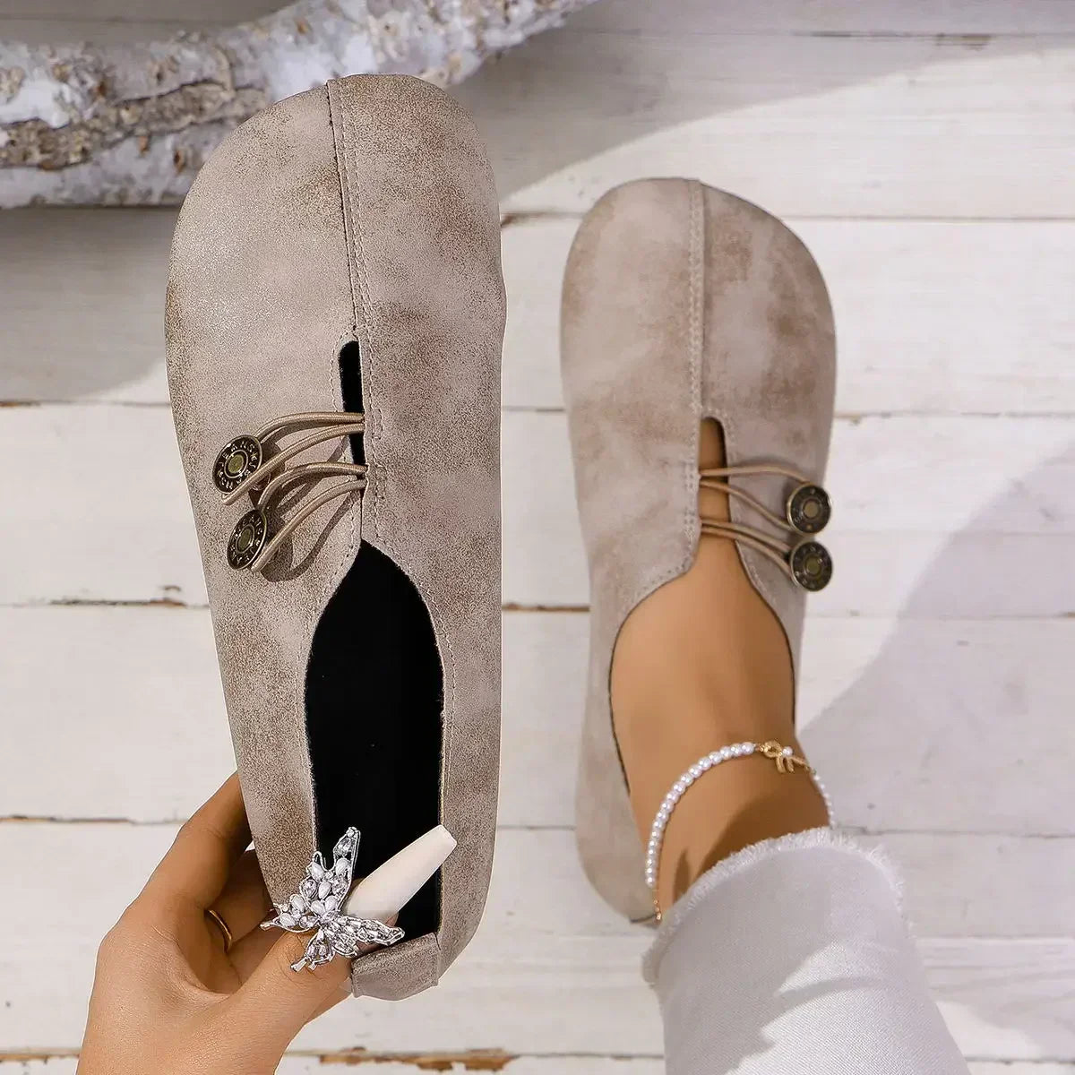 Evania | Dames Suède Instappers – Chique Comfortabele Platte Schoenen voor Casual Draagmomenten