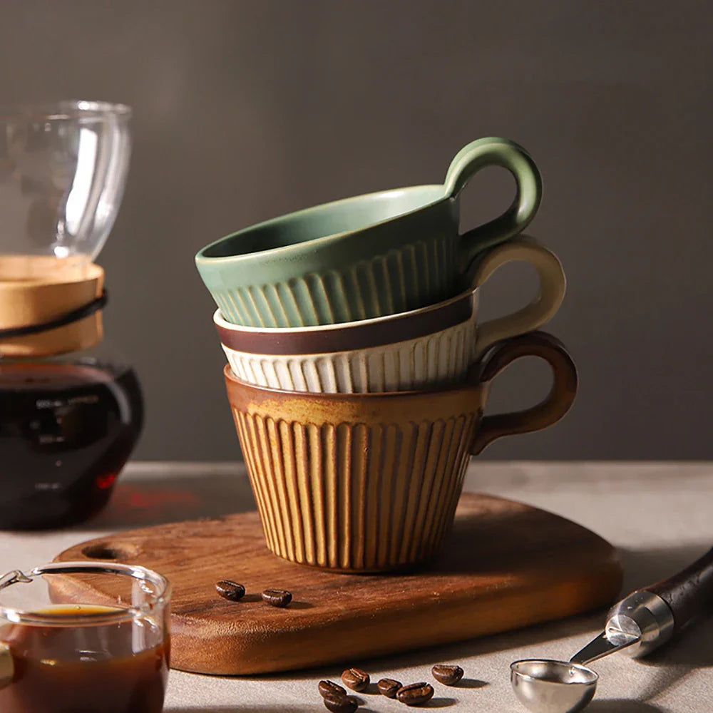 ElixirCup | Handgemaakte keramische rituele koffiekop – vintage stijl, rustieke mok voor je ochtendkoffie
