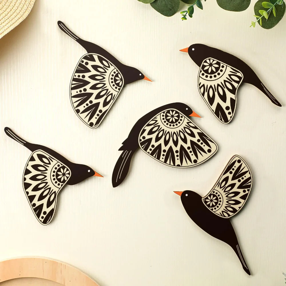 SkyVibe | Geestvogels van harmonie Wanddecoratie – Set van 5 stuks, 3D metalen woondecoratie, handgemaakt, accent voor woonkamer en slaapkamer