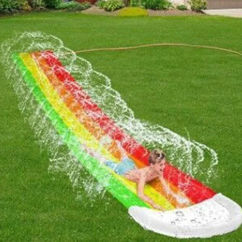 HydroHop | Opblaasbare waterglijbaan voor kinderen - glijbaan met sproeier, buitenspeelgoed voor in de achtertuin